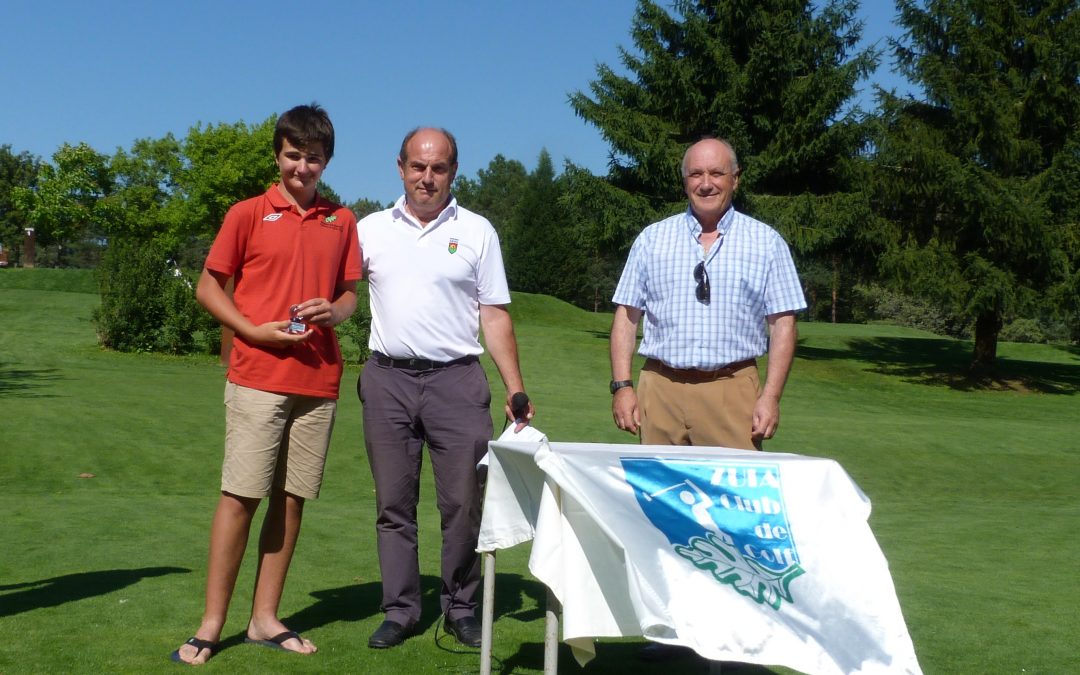 Victorias de Gurrutxaga, De los Ríos (Infantiles), Martina López-Lanchares, Lander Guibert (Alevines), Ainhoa Jáuregui y Xabier Herrero (Benjamines) en el Campeonato Infantil de Zuia
