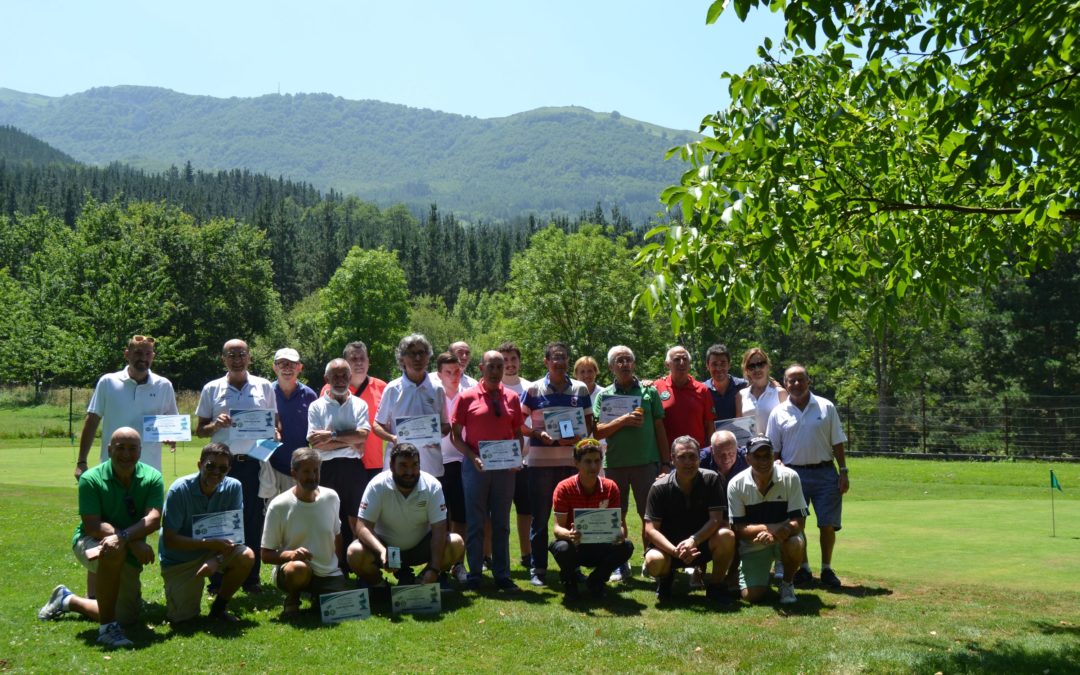 Sergio Ipiña se impone en el II Trofeo Hole In One en el País Vasco