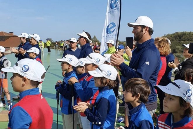 El niño de 13 años que se ‘atrevió’ a desafiar a Jon Rahm