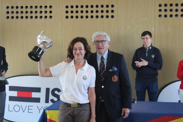 Lourdes Barbeito y Mar Corcostegui finalizan entre las treinta mejores el Internacional de España Senior Femenino