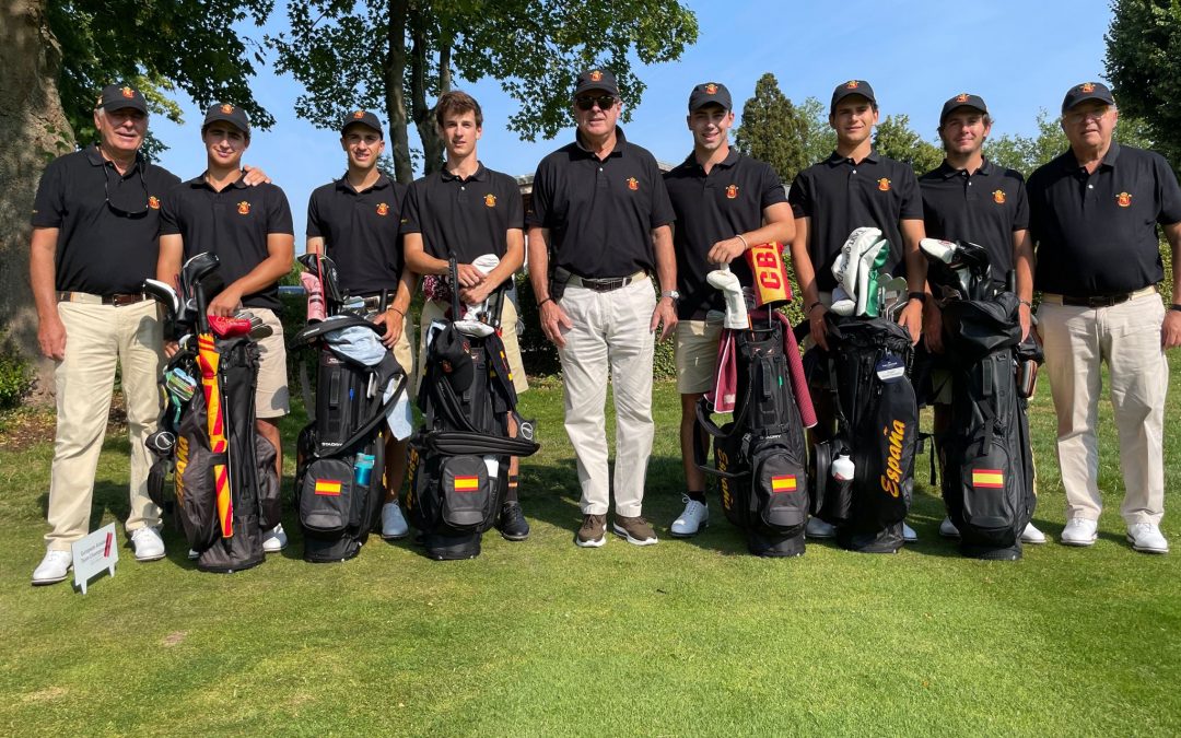 Joseba Torres con el equipo nacional presente en el Campeonato de Europa Absoluto por equipos
