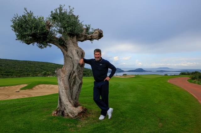 José María Olazábal visibiliza un proyecto pionero de la Asociación Golf con Parkinson