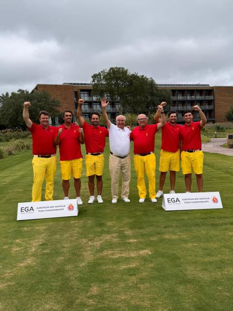 Ion Ander Corral capitán del equipo nacional Campeón de Europa Mid-Amateur por naciones