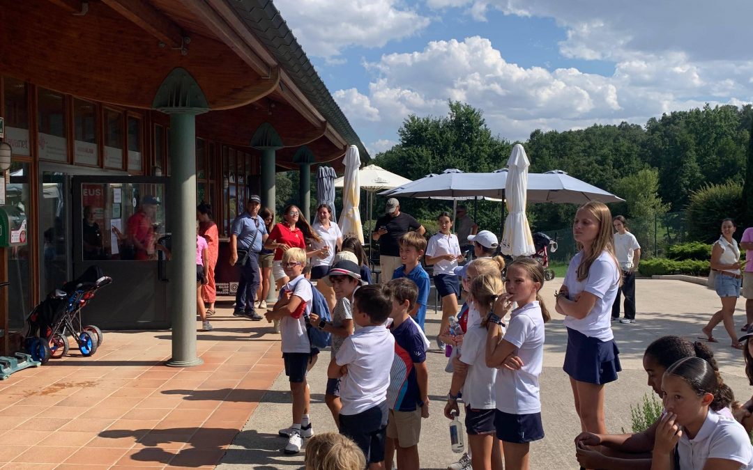 Izki Golf acoge una destacada jornada de golf infantil