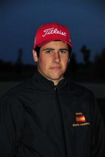 Adri&aacute;n Otaegui